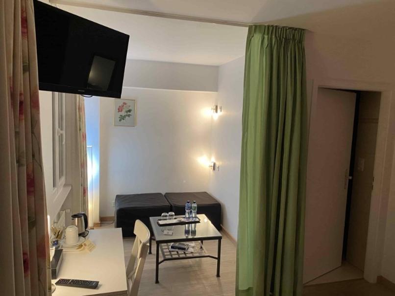 Auberge De Dully Екстериор снимка