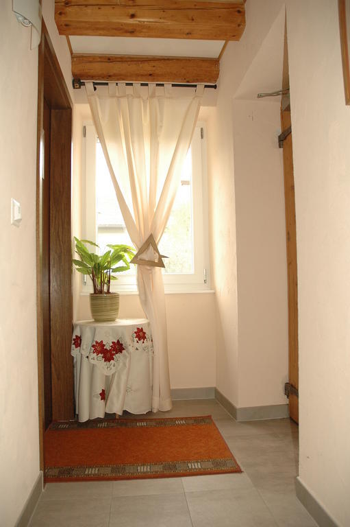 Auberge De Dully Екстериор снимка